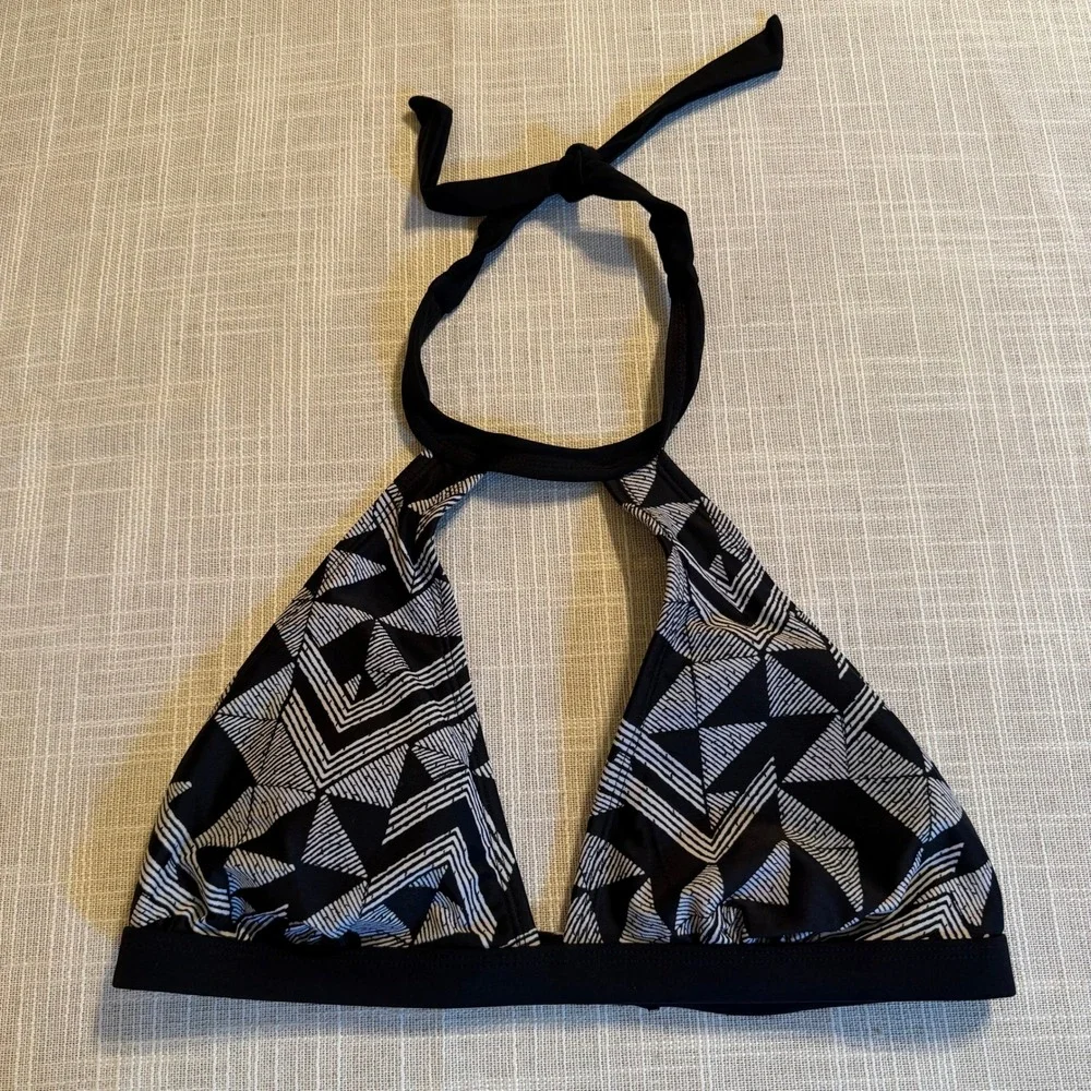 Hula Honey Womens Medium Black White Geometric Halter Keyhole Bikini Top RN75869